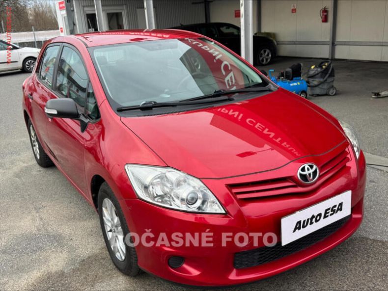 Toyota Auris - hlavní fotka inzerátu