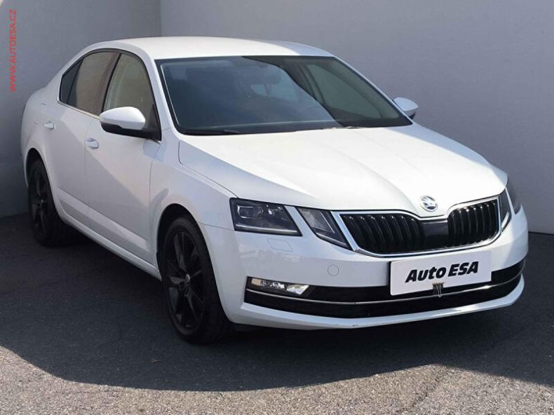Škoda Octavia - hlavní foto