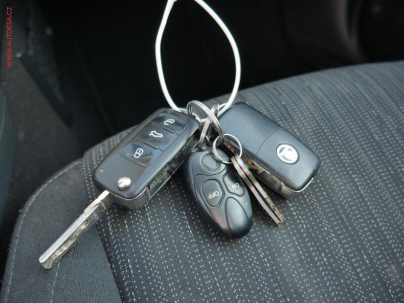 Škoda Superb - hlavní fotka