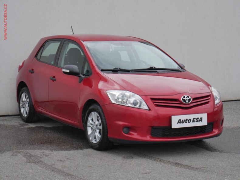Toyota Auris - hlavní fotka inzerátu
