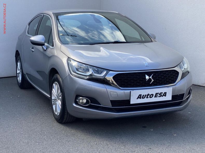DS Automobiles DS4 - hlavní foto