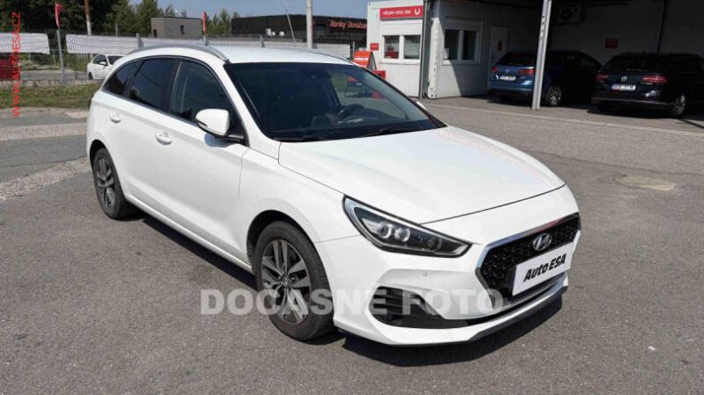 Hyundai i30 - hlavní fotka inzerátu