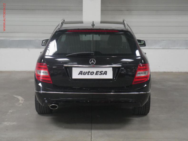 Mercedes Třída C - hlavní fotka