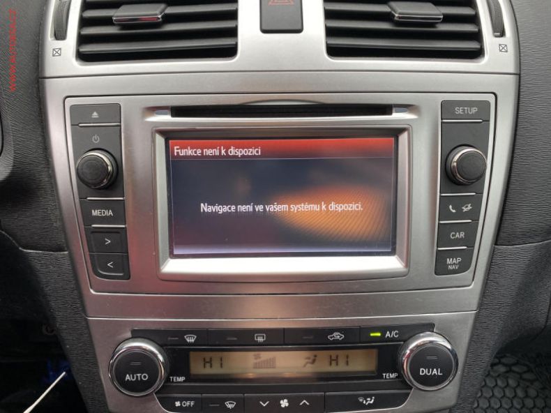 Toyota Avensis - hlavní fotka