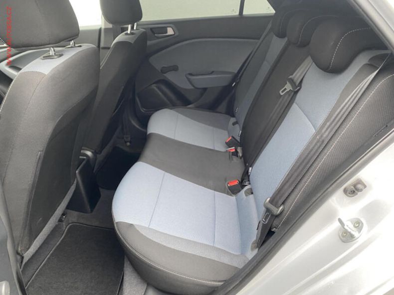 Hyundai i20 - hlavní fotka