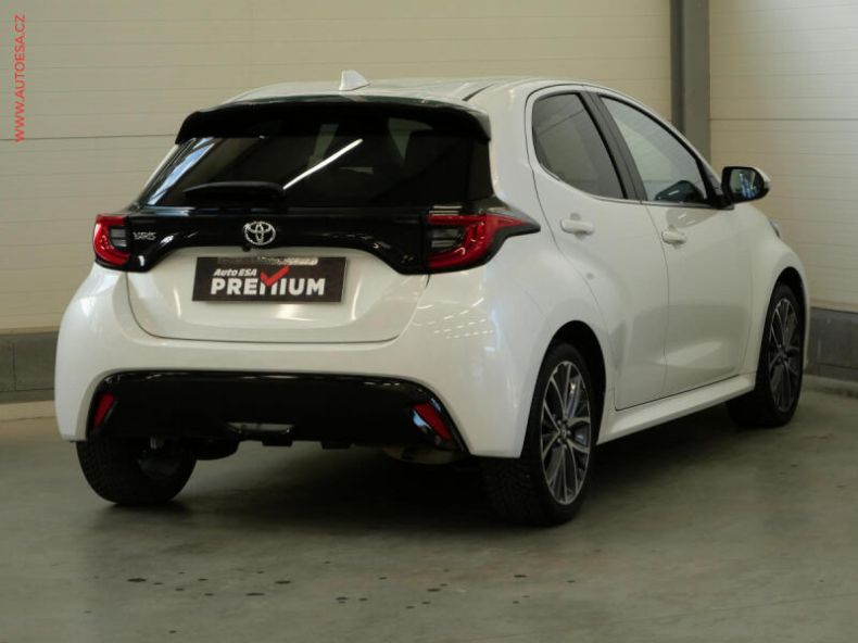 Toyota Yaris - hlavní fotka