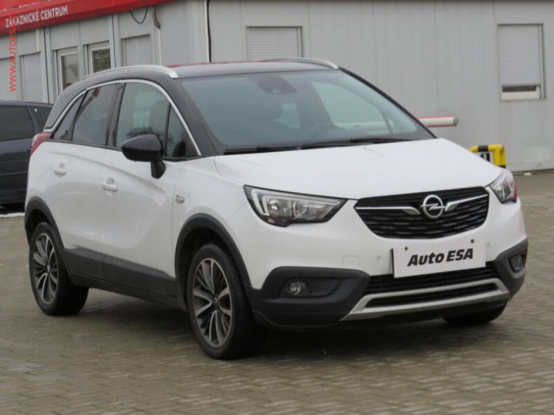 Opel Crossland X - hlavní foto
