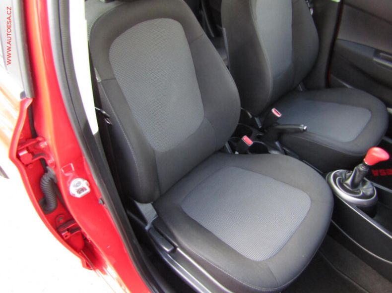 Hyundai i20 - hlavní fotka