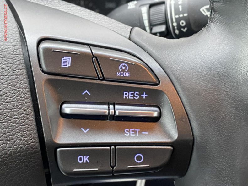 Hyundai i30 - hlavní fotka