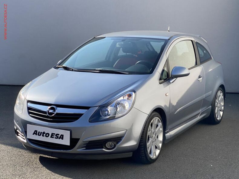 Opel Corsa - hlavní fotka