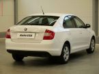 Škoda Rapid - fotka číslo 3