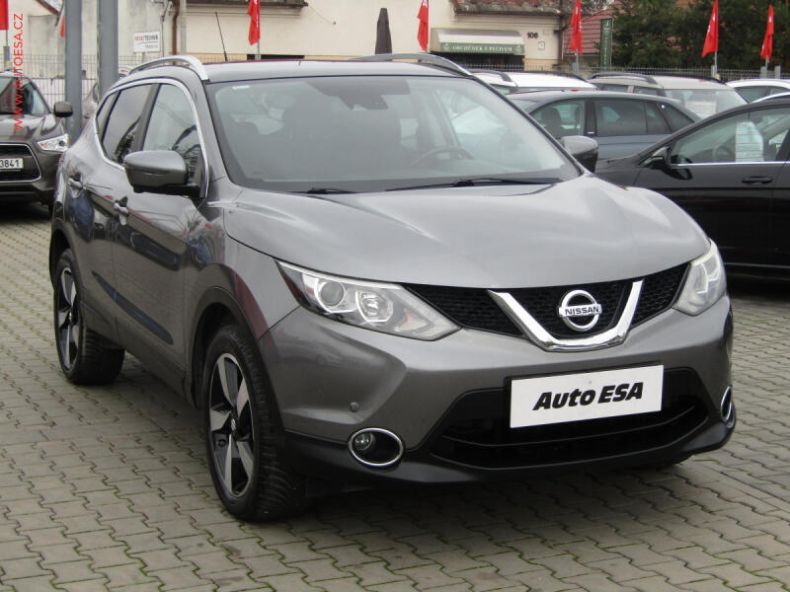 Nissan Qashqai - hlavní foto