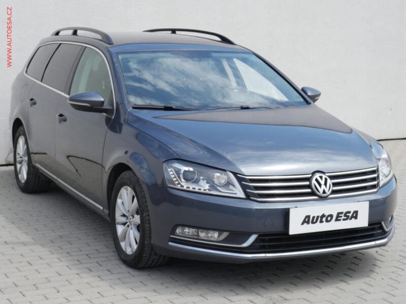 Volkswagen Passat - hlavní fotka inzerátu