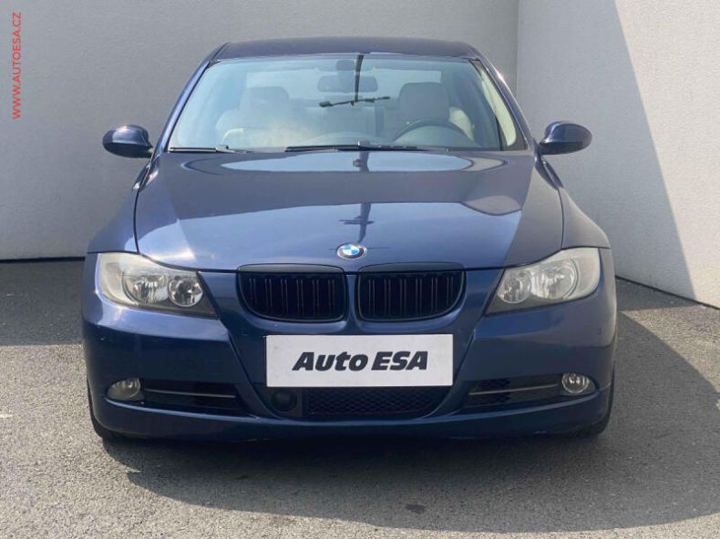 BMW Řada 3 - hlavní fotka