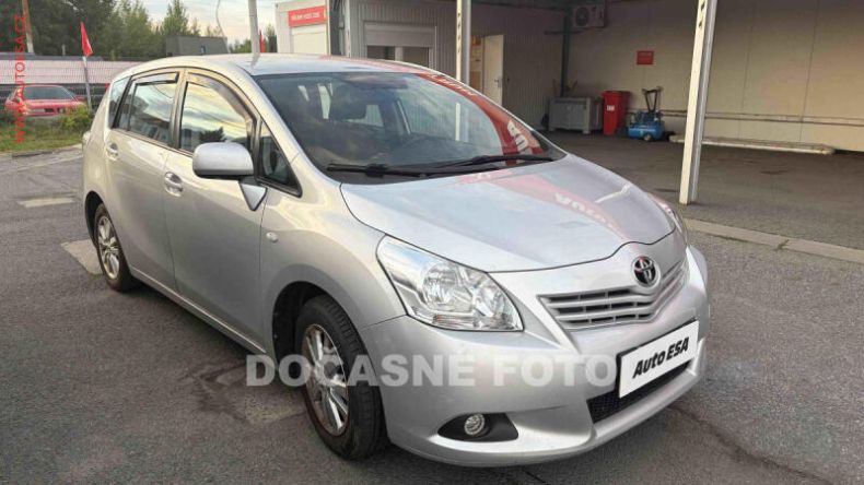 Toyota Verso - hlavní foto