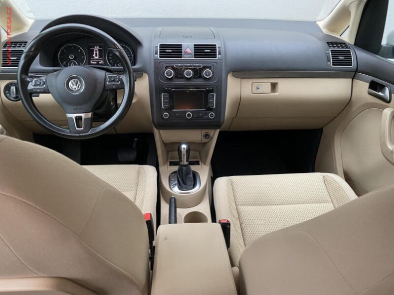 Volkswagen Touran - hlavní fotka
