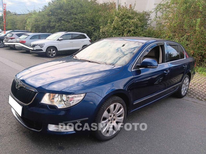 Škoda Superb - hlavní foto