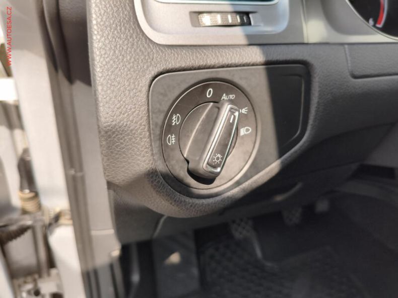 Volkswagen Golf - hlavní fotka