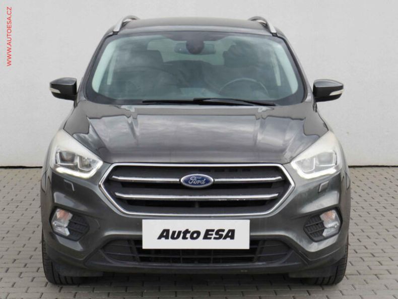Ford Kuga - hlavní fotka