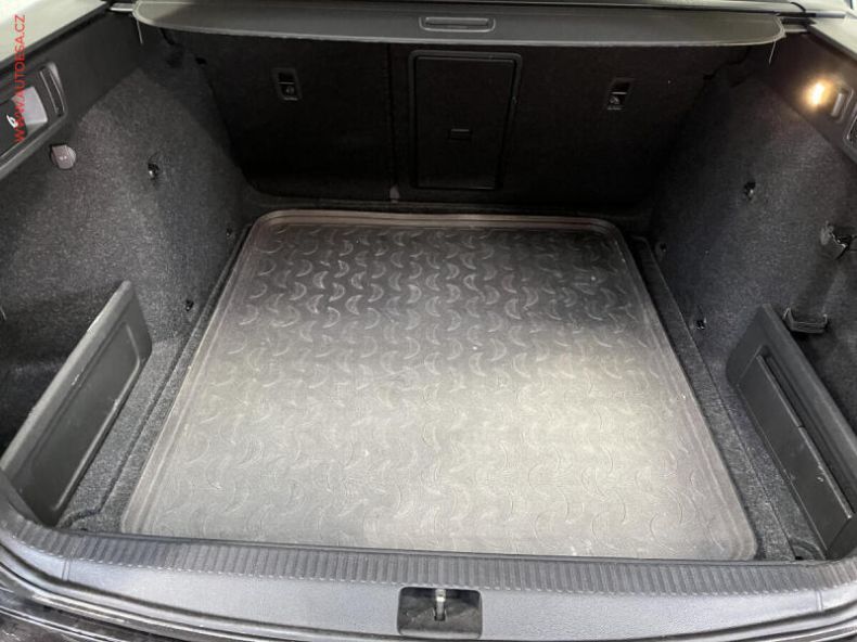 Škoda Octavia - hlavní fotka