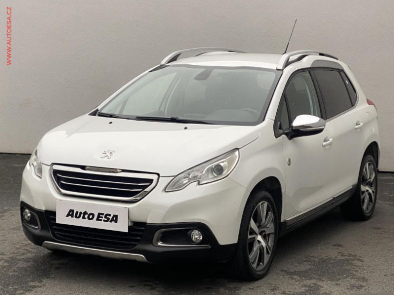 Peugeot 2008 - hlavní fotka