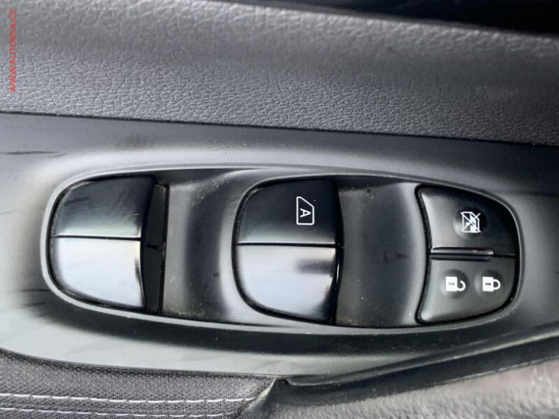 Nissan Qashqai - hlavní fotka