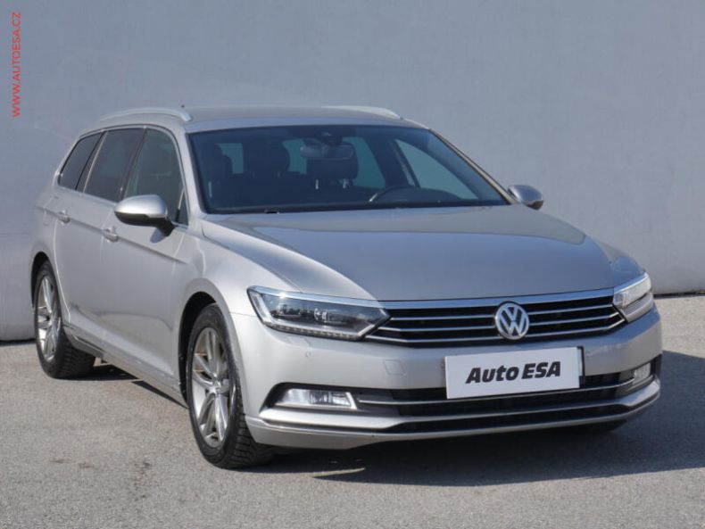 Volkswagen Passat - hlavní foto