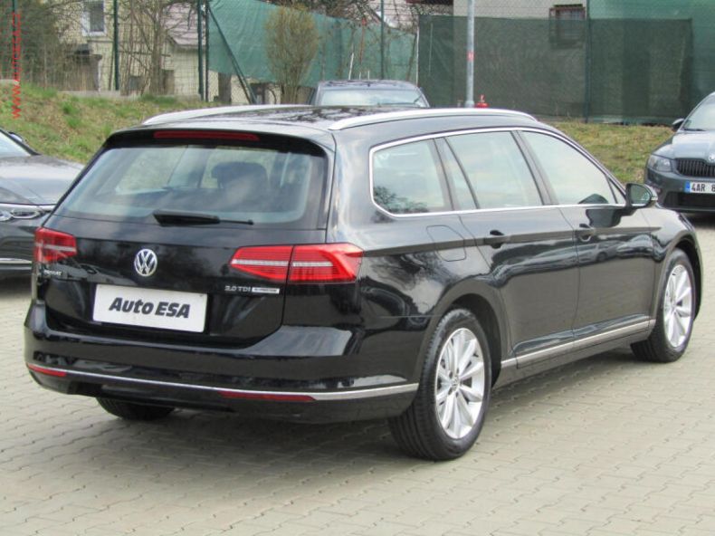 Volkswagen Passat - hlavní fotka