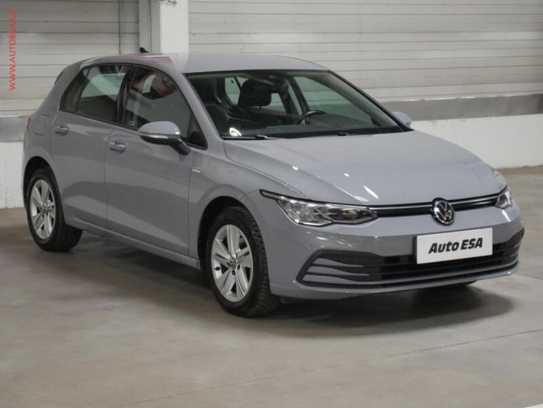 Volkswagen Golf - hlavní foto