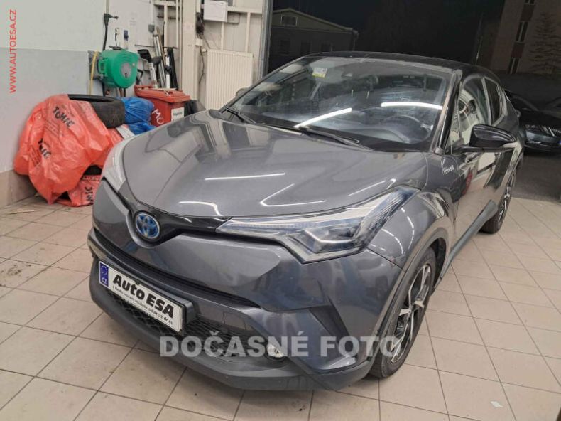 Toyota C-HR - hlavní fotka inzerátu
