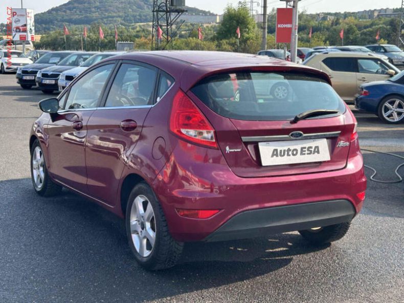Ford Fiesta - hlavní fotka