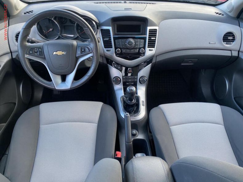 Chevrolet Cruze - hlavní fotka