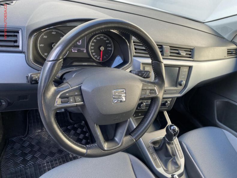 Seat Arona - hlavní fotka