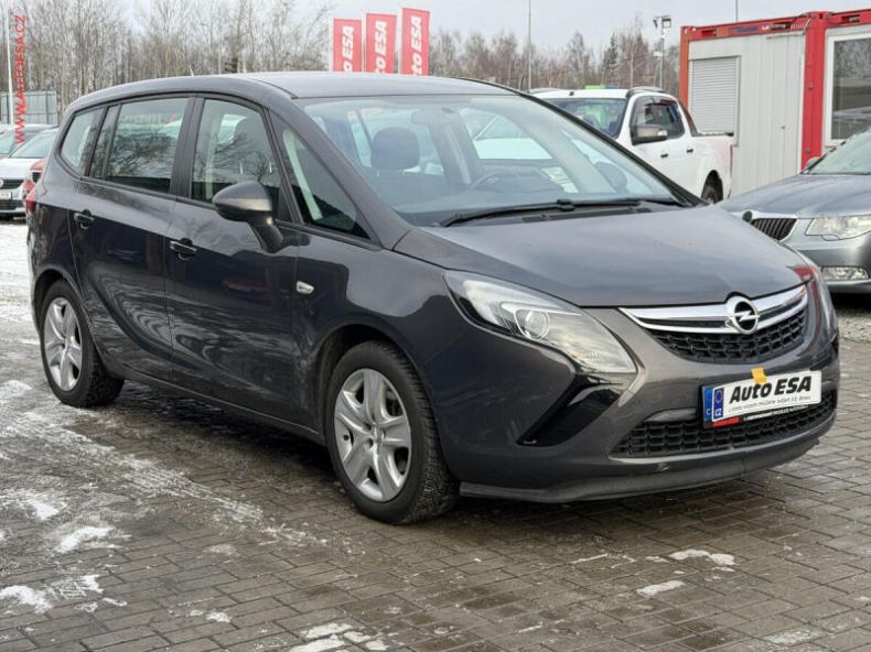 Opel Zafira - hlavní foto
