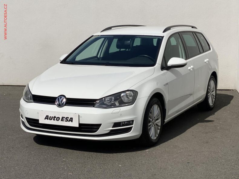 Volkswagen Golf - hlavní fotka