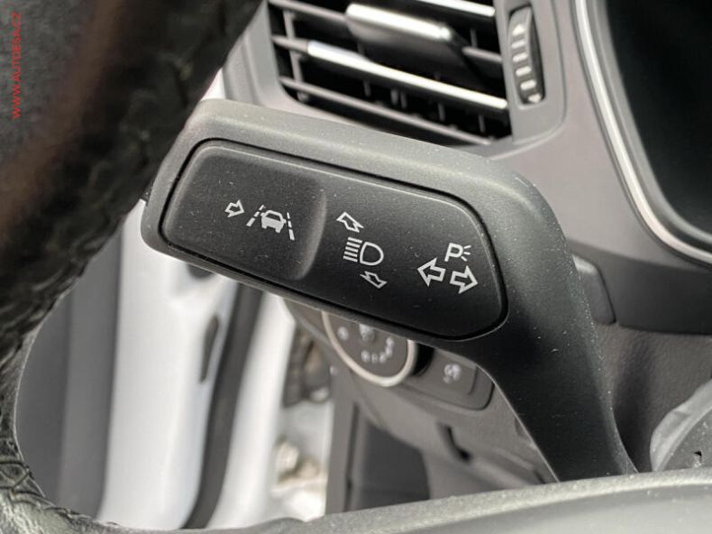 Ford Focus - hlavní fotka