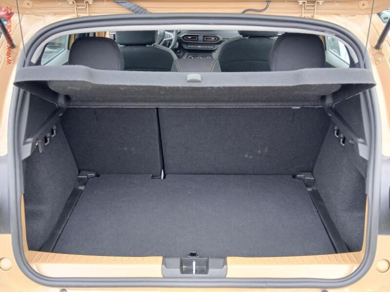 Dacia Sandero - hlavní fotka