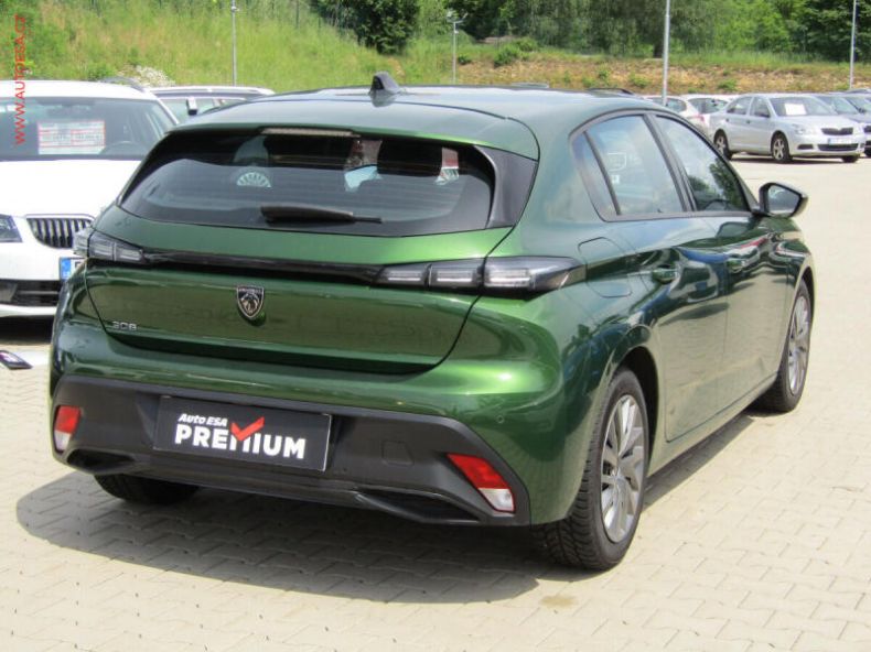 Peugeot 308 - hlavní fotka