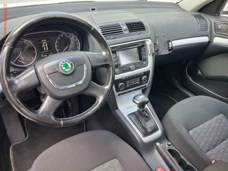 Škoda Octavia - hlavní fotka