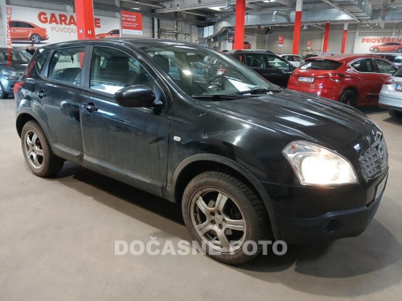 Nissan Qashqai - hlavní fotka inzerátu