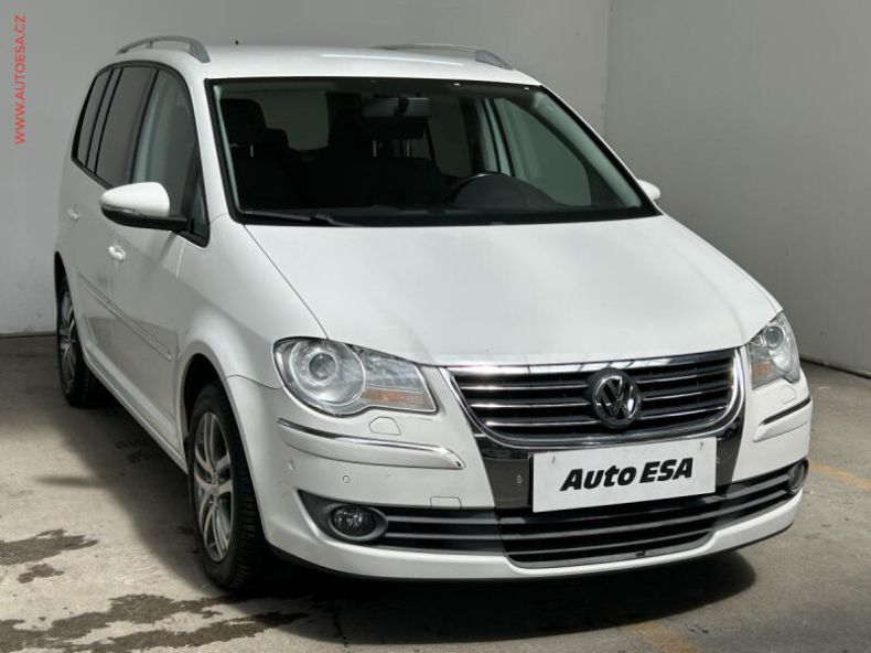 Volkswagen Touran - hlavní foto