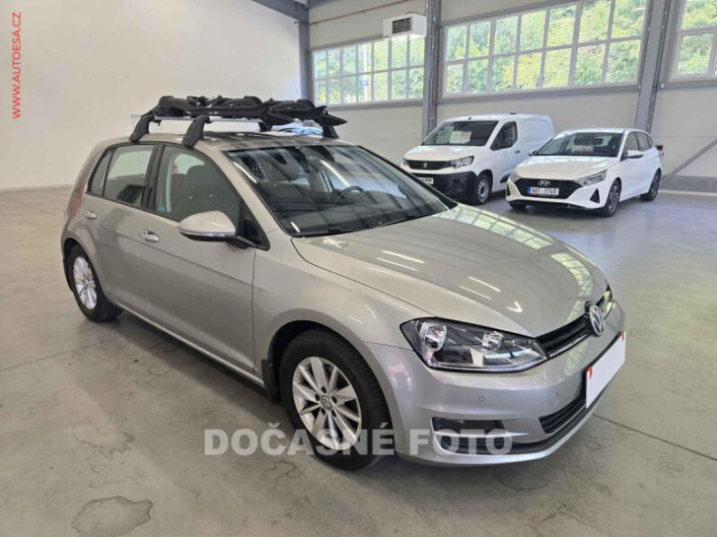 Volkswagen Golf - hlavní fotka inzerátu
