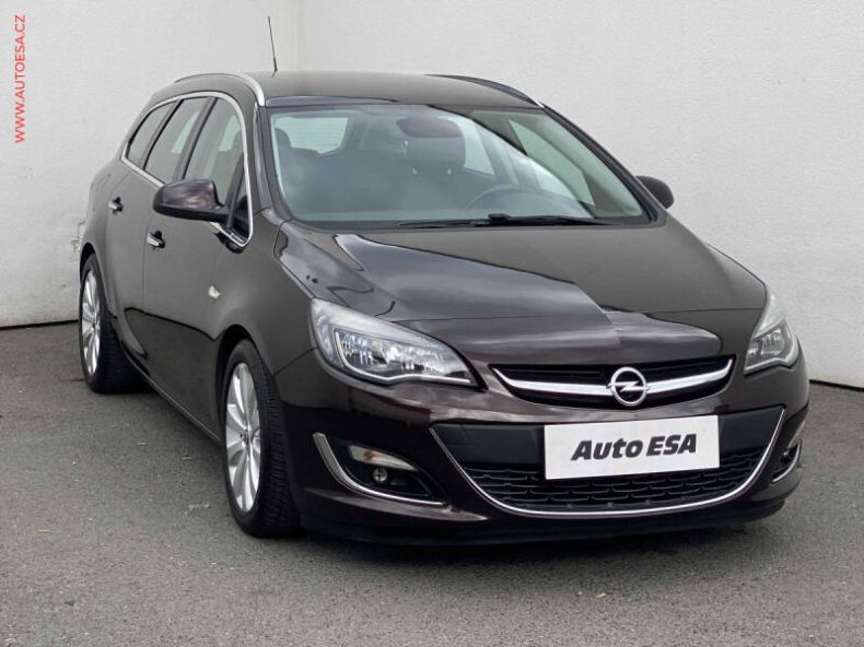 Opel Astra - hlavní fotka inzerátu