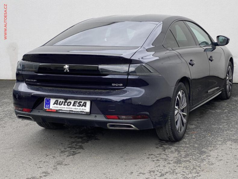 Peugeot 508 - hlavní fotka