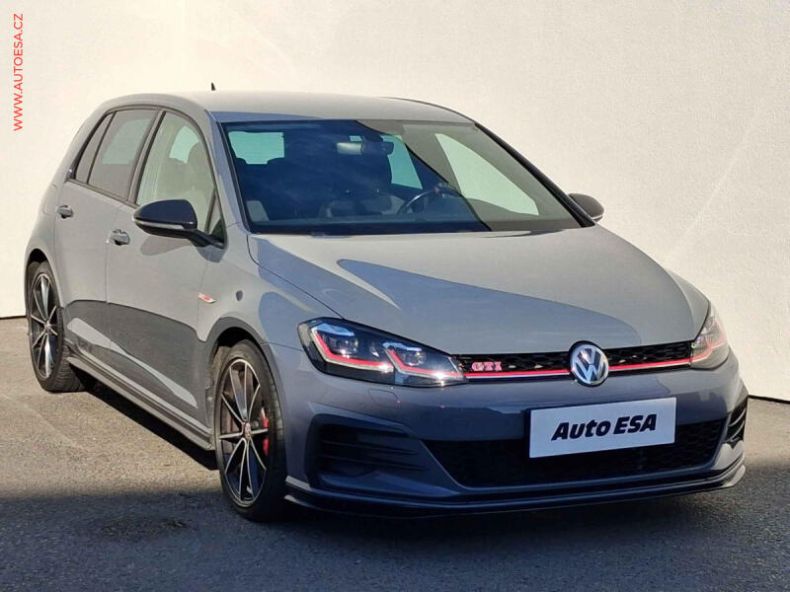 Volkswagen Golf - hlavní fotka inzerátu