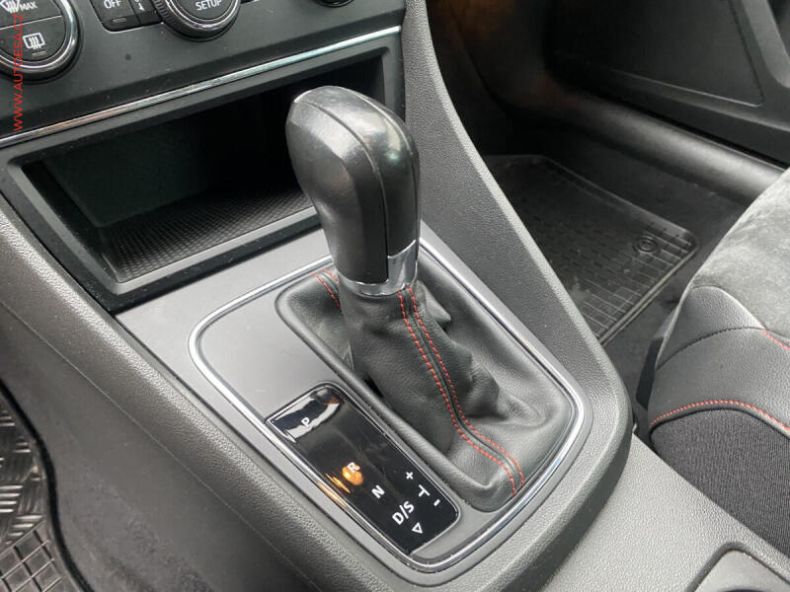 Seat Leon - hlavní fotka