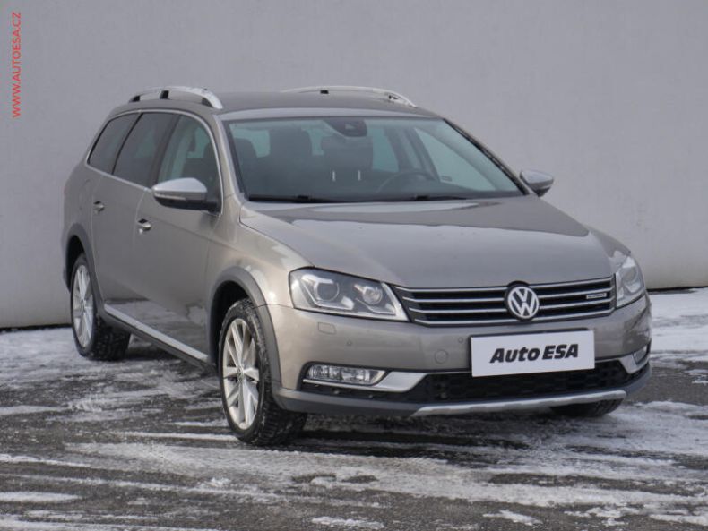 Volkswagen Passat - hlavní fotka inzerátu