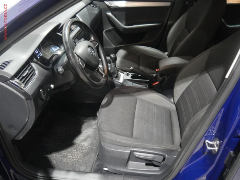 Škoda Octavia - hlavní fotka