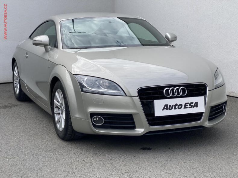 Audi TT - hlavní foto