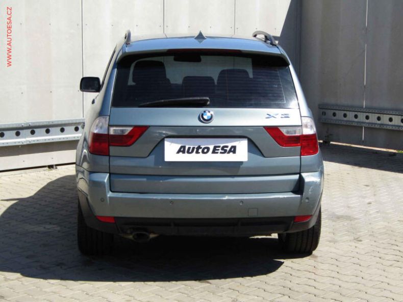 BMW X3 - hlavní fotka